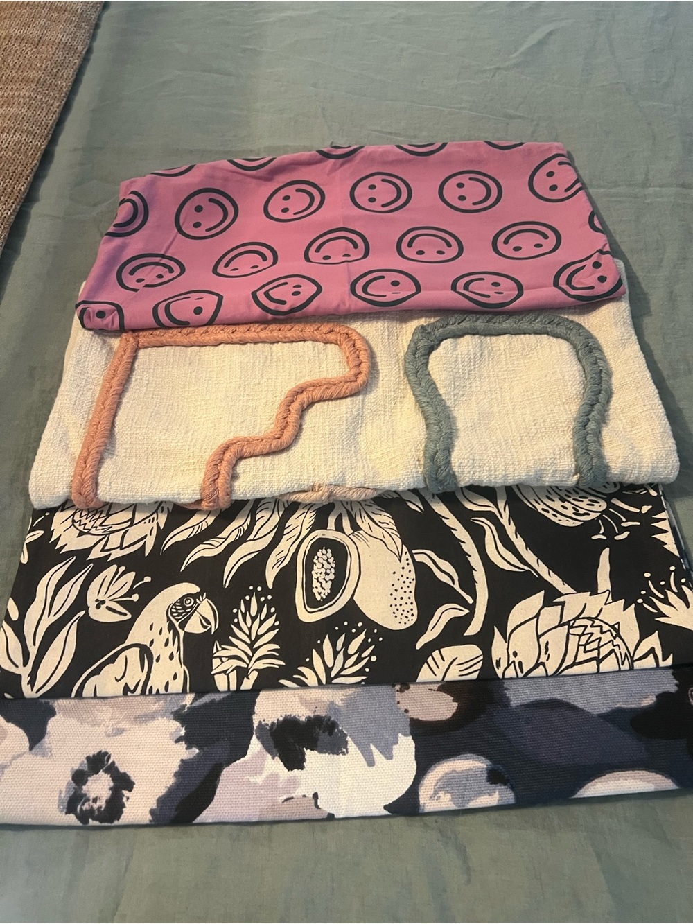 Lot of 4 pillow covers- H&M and UO
